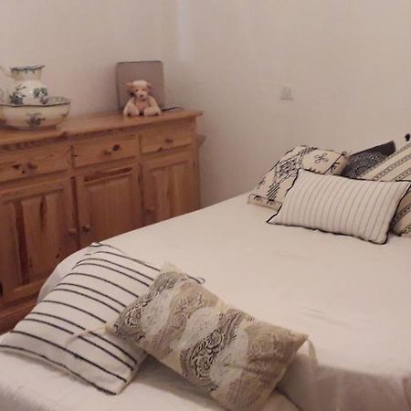 Appartement Cosy Au Coeur Du Centre Historique. Arles Ngoại thất bức ảnh
